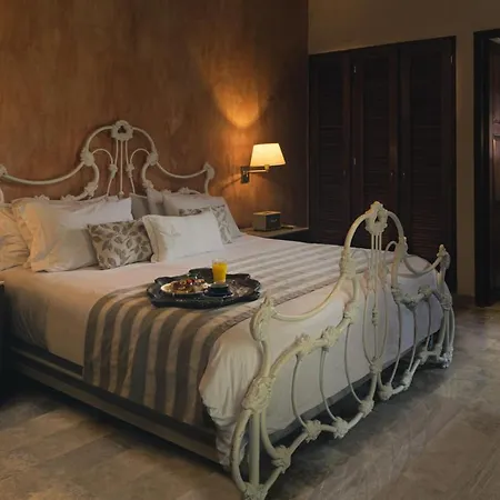 Boutique Casa Del Arzobispado 5*