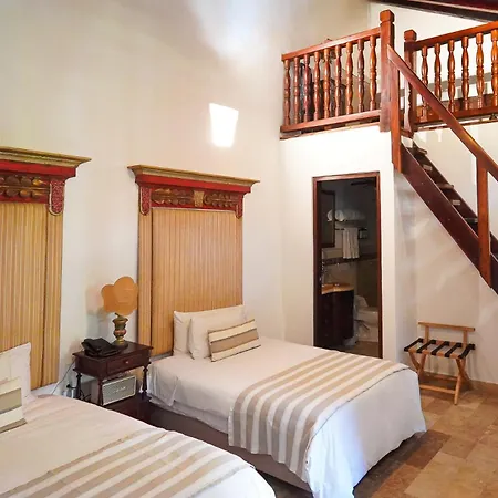 Hotel Boutique Casa Del Arzobispado 5*