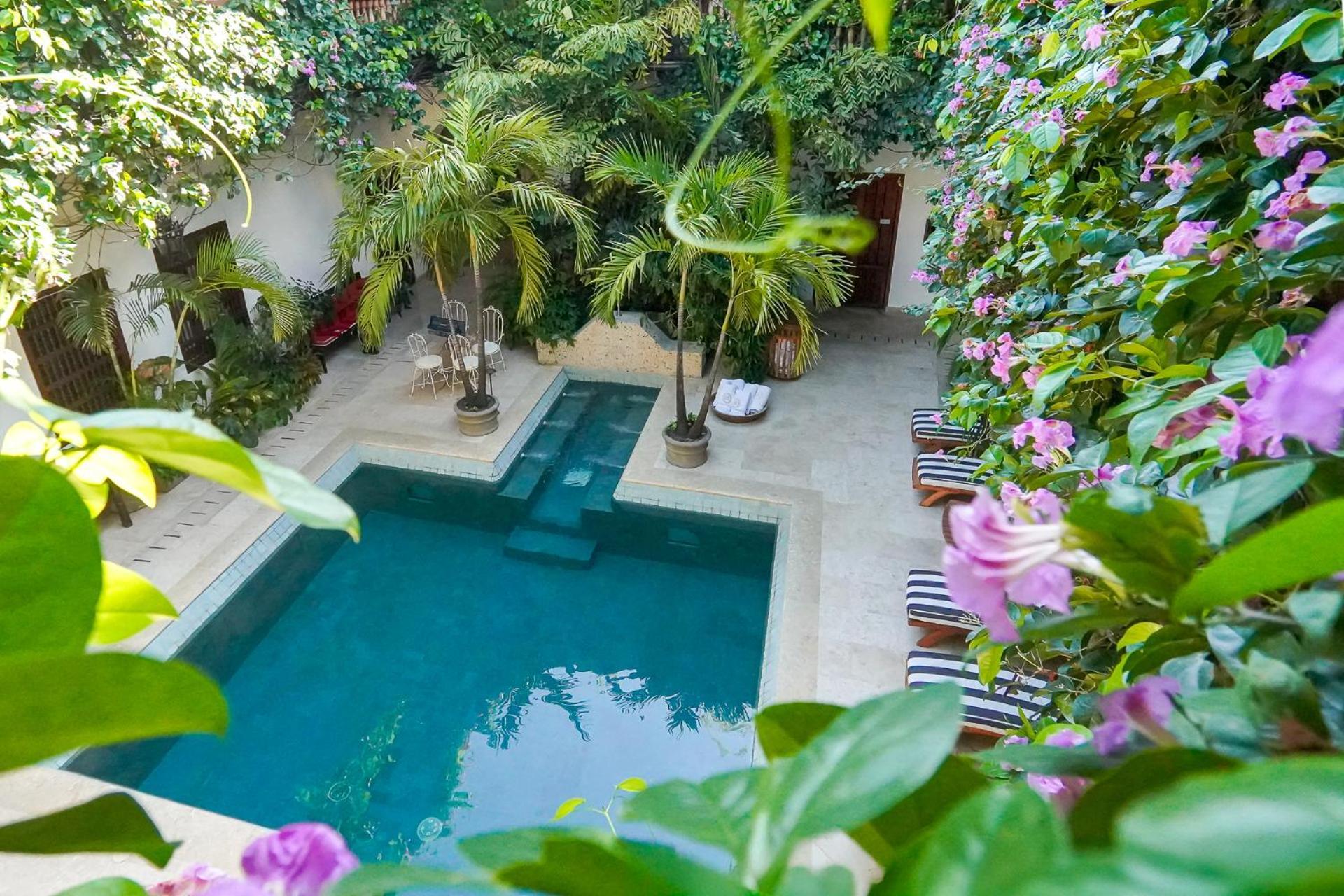 Hotel Boutique Casa Del Arzobispado 5*